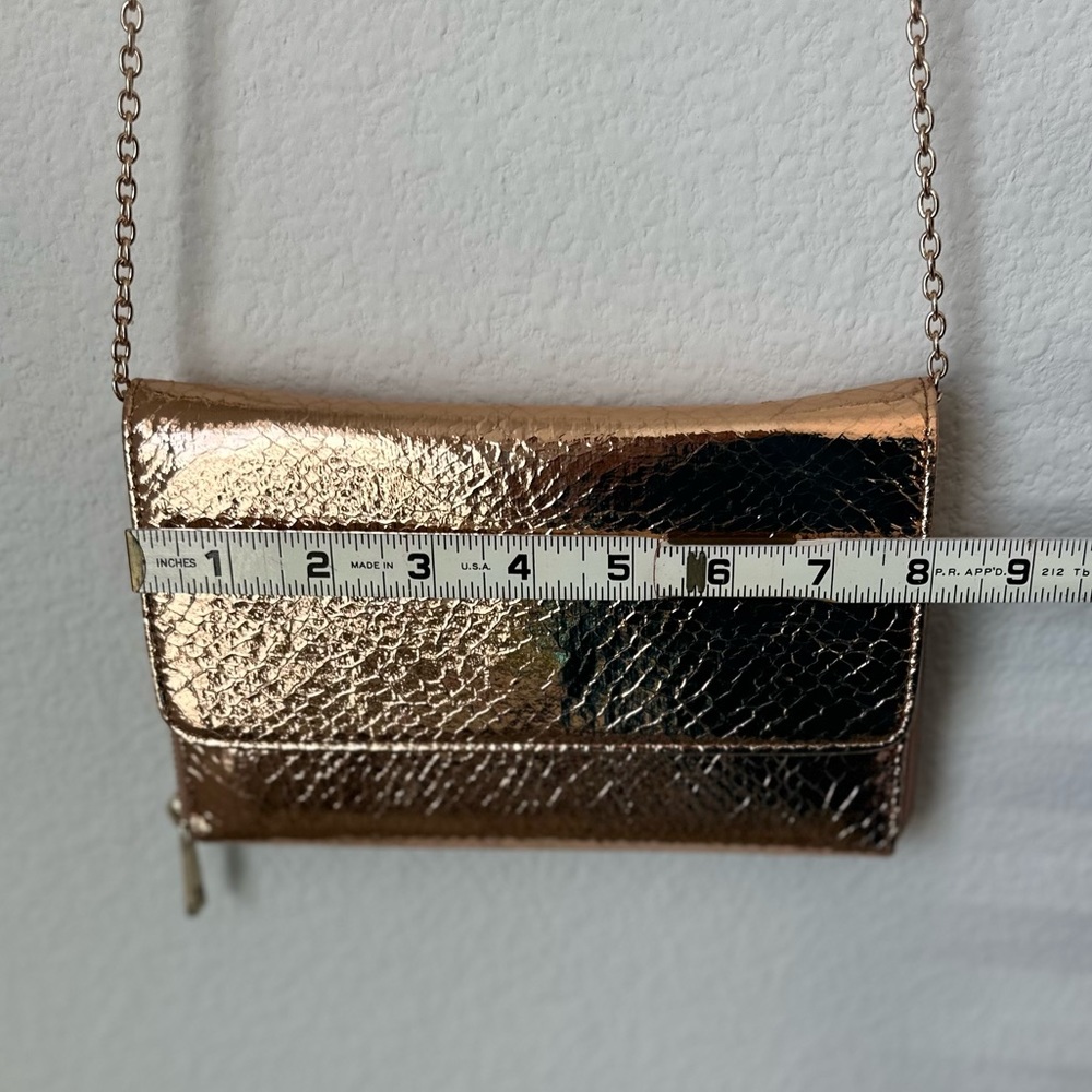 ☀️ ANTHROPOLOGY Rose Gold Metallic Chain Clutch Crossbody NWOT - Picture 13 of 14